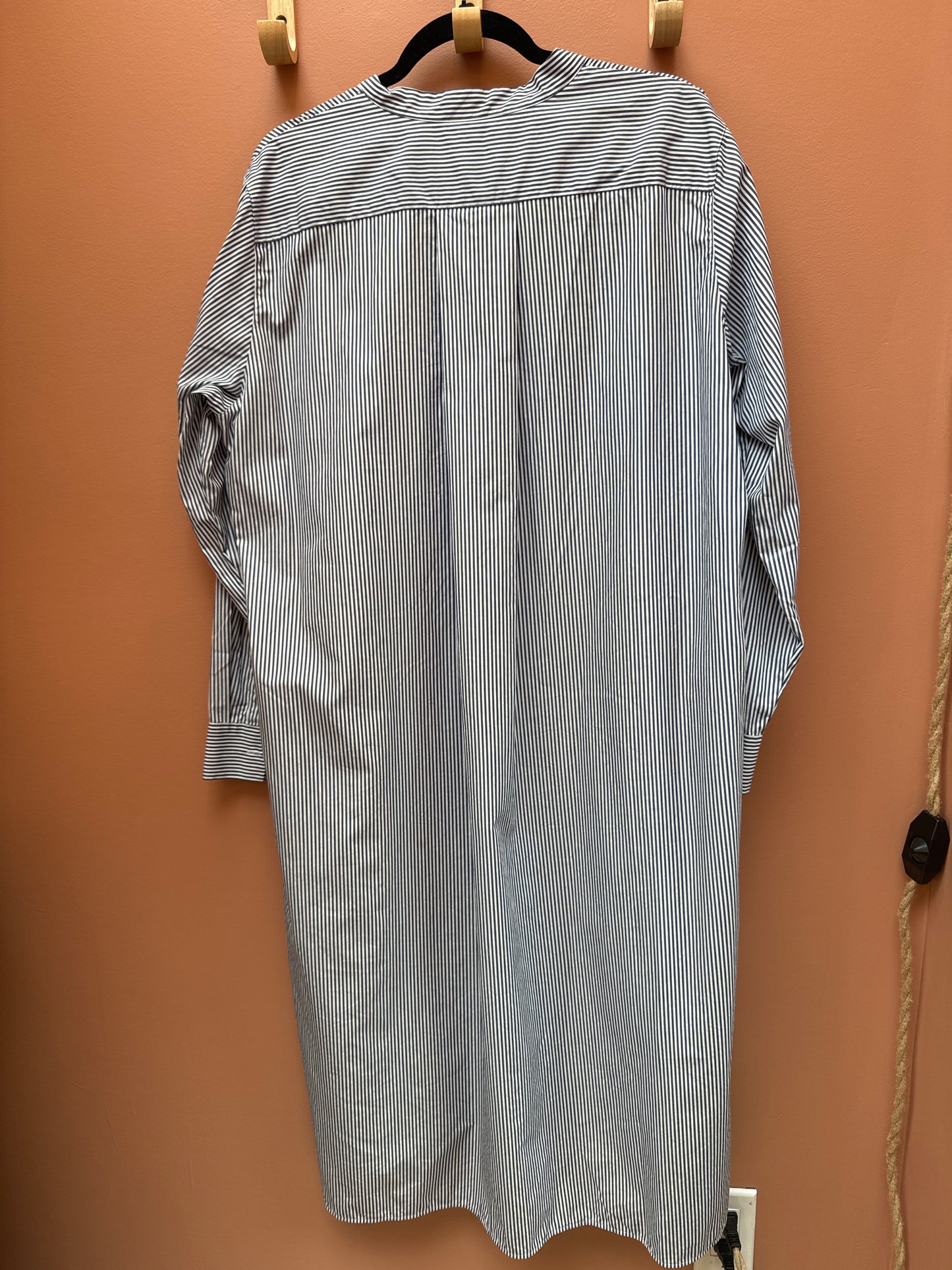 uniqlo striped shirt dress