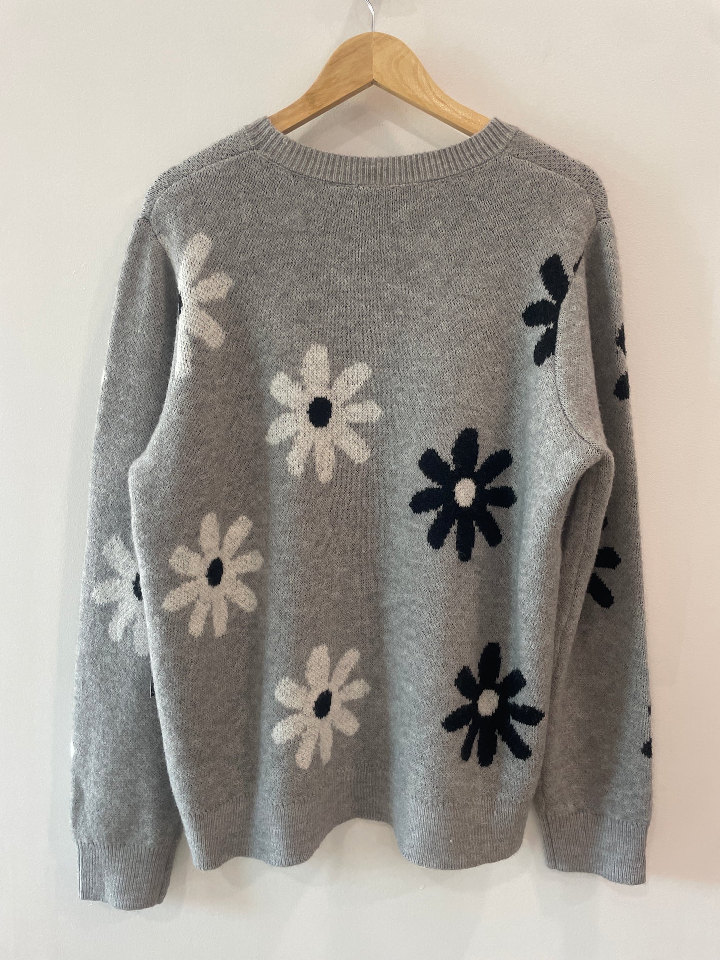 Motion Grey Floral Knit