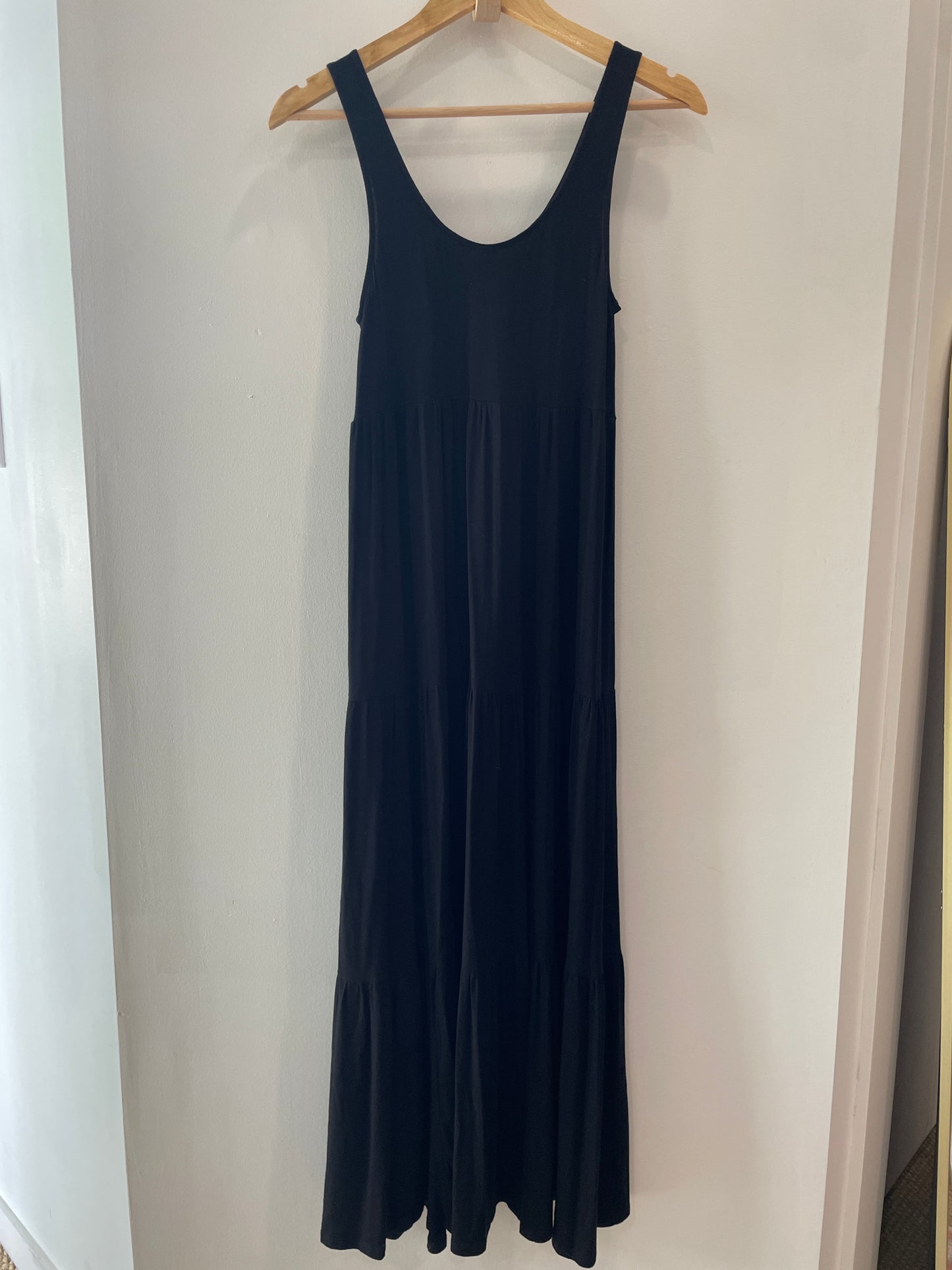 gentle fawn tiered midi dress