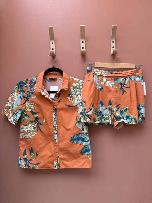 Warehouse Tropical Matching Set