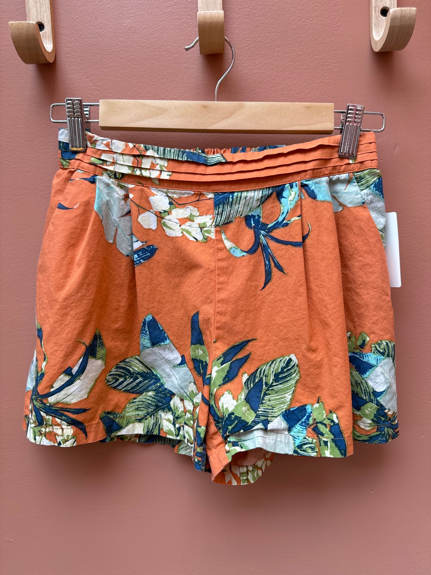 Warehouse Tropical Matching Set