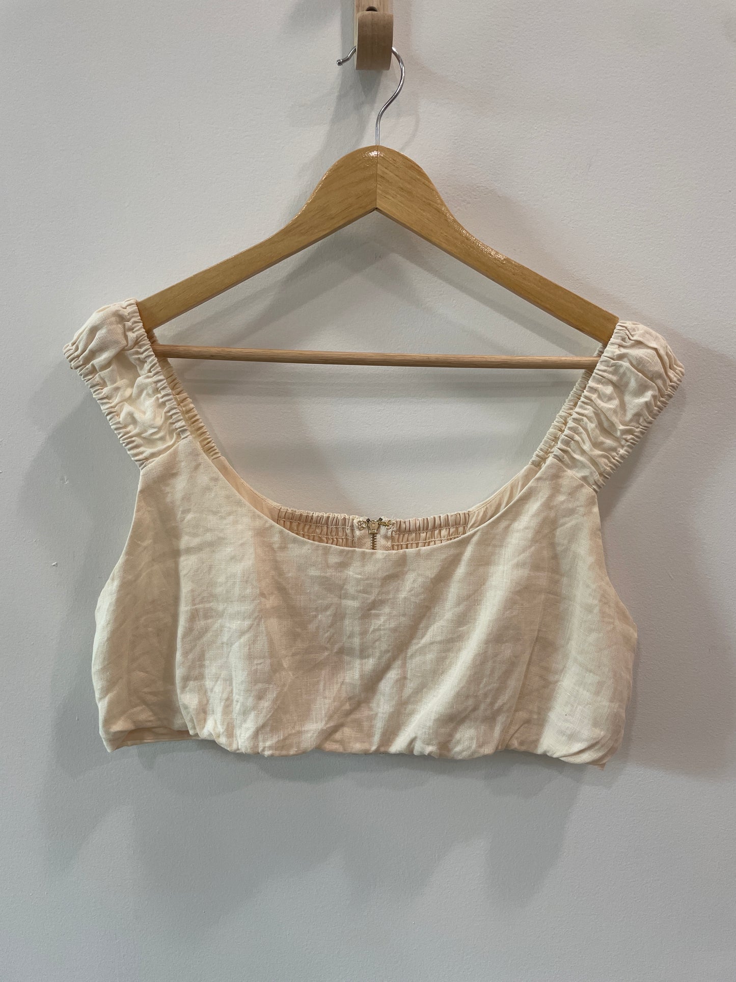 Dissh Linen Crop Top
