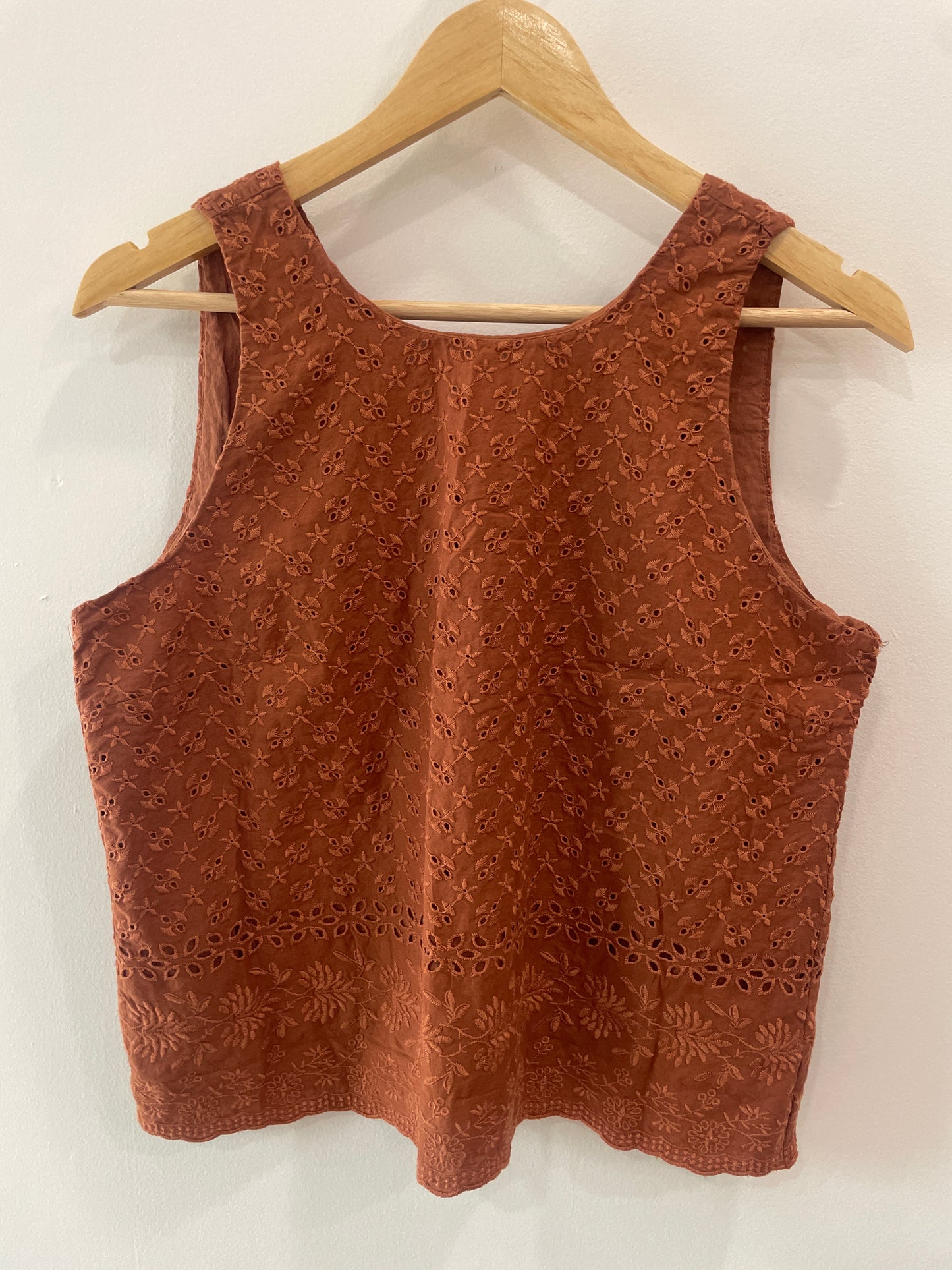 Loft Rust Eyelet Tank