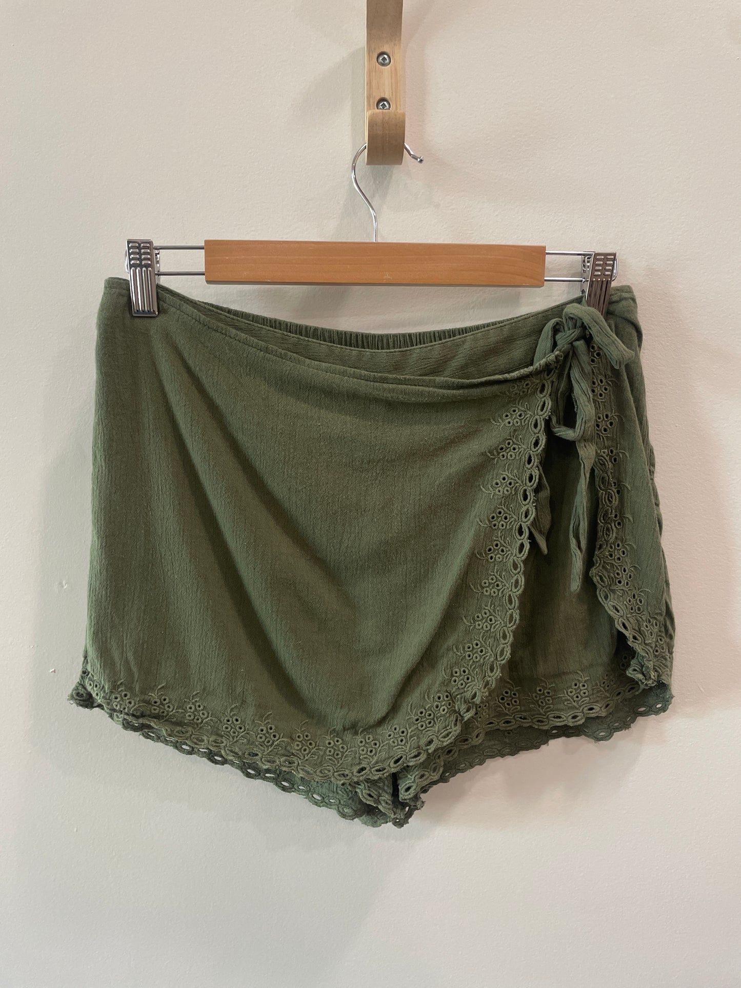 aerie lace shorts