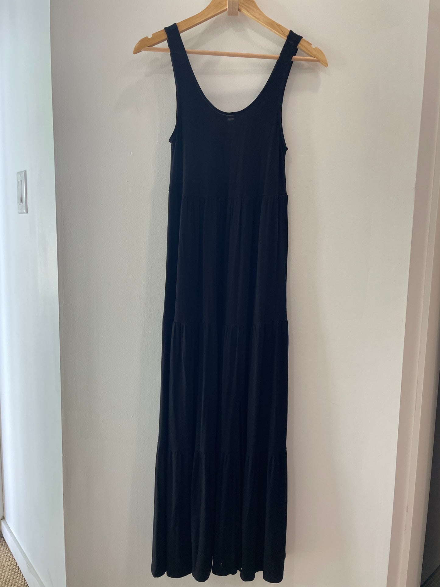 gentle fawn tiered midi dress