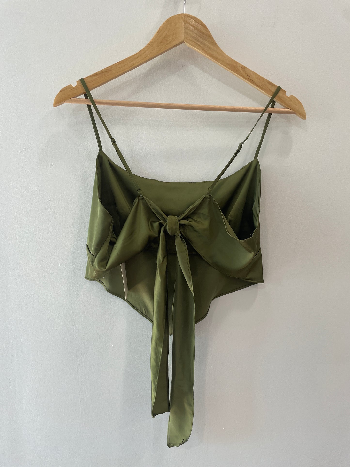 garage tie back satin top